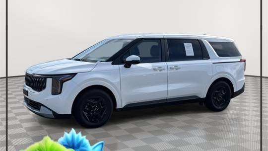 2025 Kia Carnival LXS — Minivan — 9,042 mi — Wheat Ridge, CO