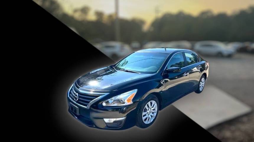 2013 Nissan Altima 2.5 S — Sedan — 122,082 mi — Raleigh, NC