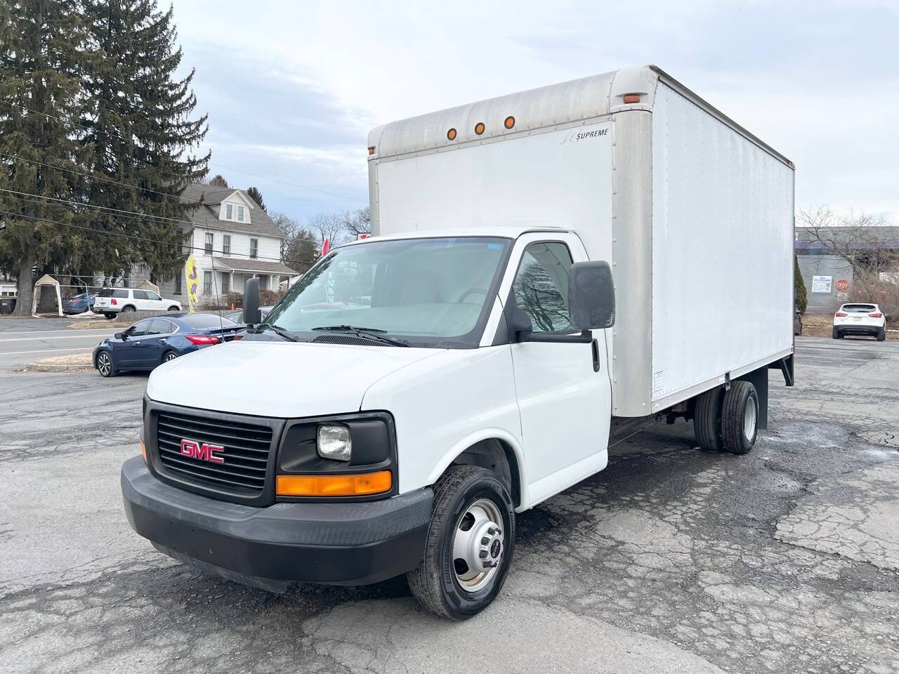 2007 GMC Savana Commercial Cutaway C7L — Chassis Cab Truck — 70,807 mi — Easton, PA