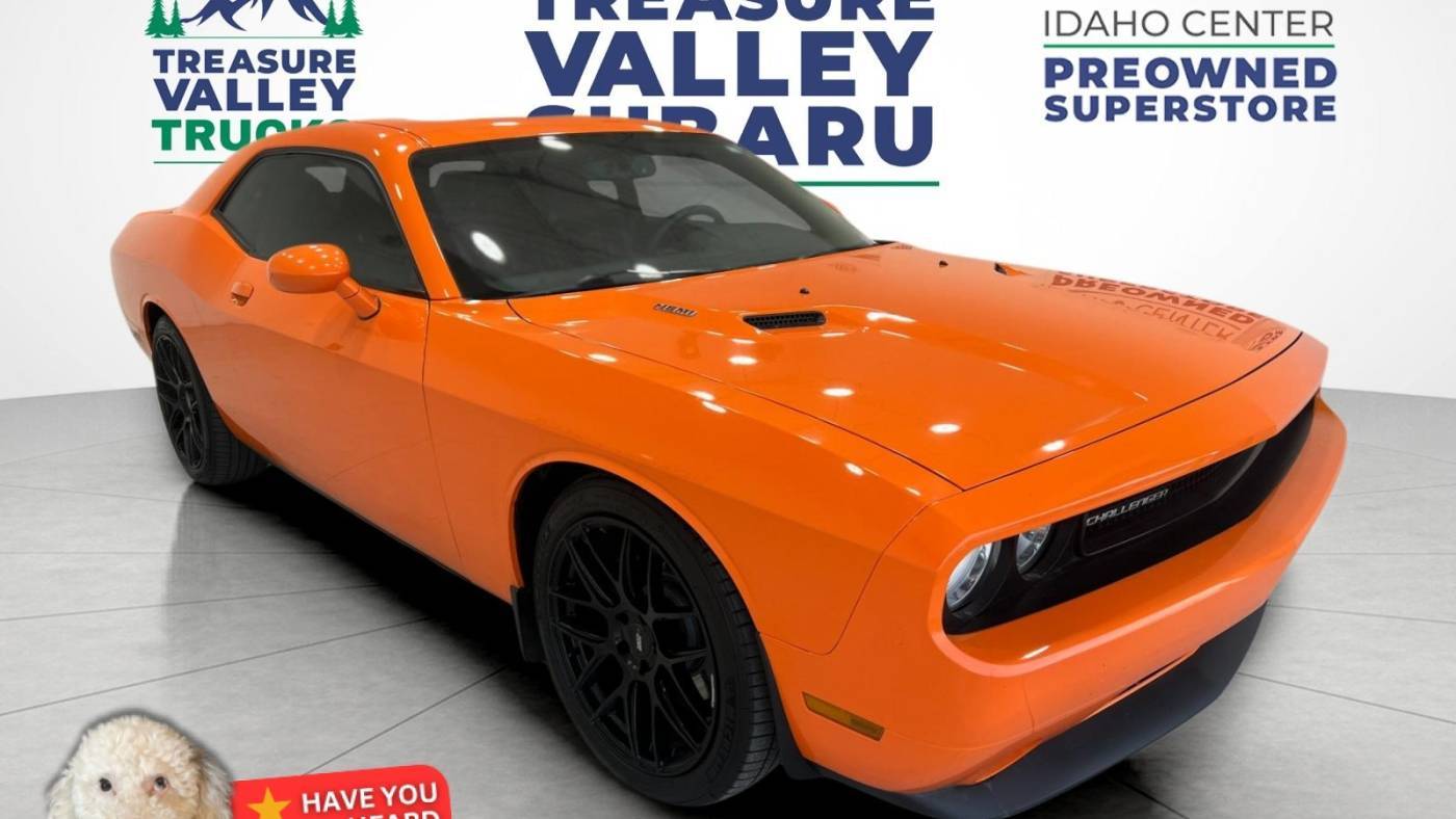 2014 Dodge Challenger R/T Plus