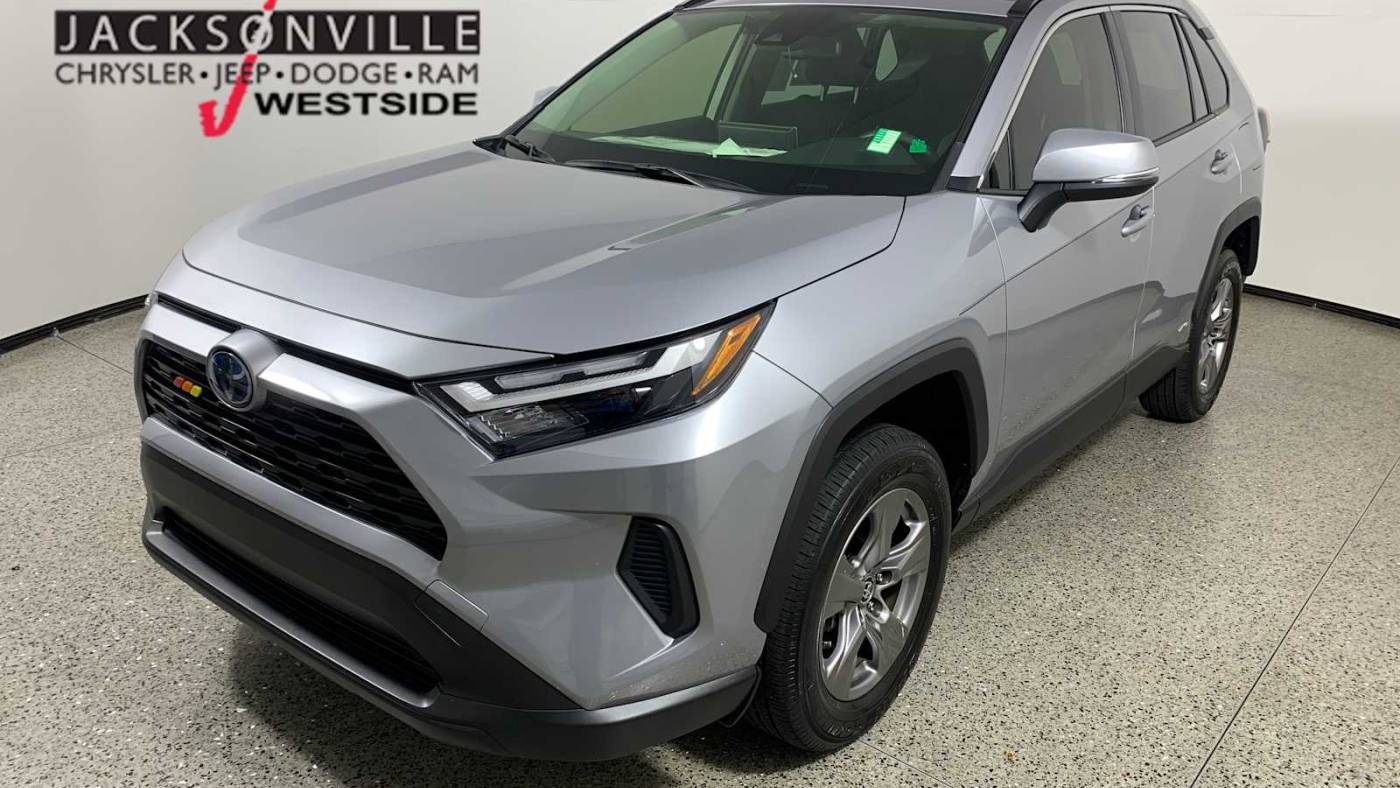 2024 Toyota RAV4 Hybrid XLE — SUV — 11,950 mi — Jacksonville, FL