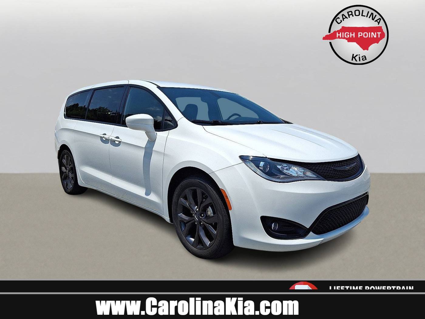 2020 Chrysler Pacifica Touring — Minivan — 61,815 mi — High Point, NC
