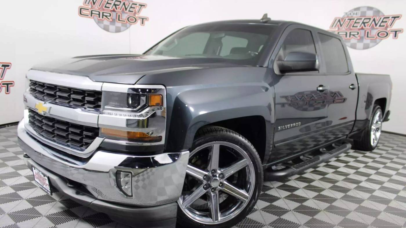 2018 Chevrolet Silverado 1500 LT — Pickup Truck — 53,002 mi — Council Bluffs, IA