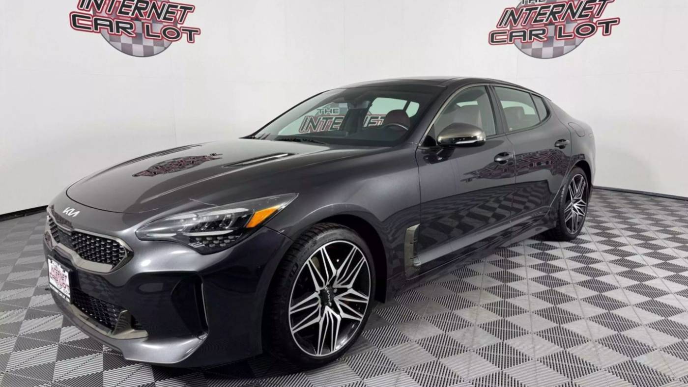 2022 Kia Stinger GT1