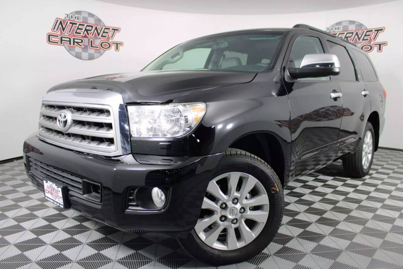 2016 Toyota Sequoia Platinum — SUV — 67,796 mi — Council Bluffs, IA