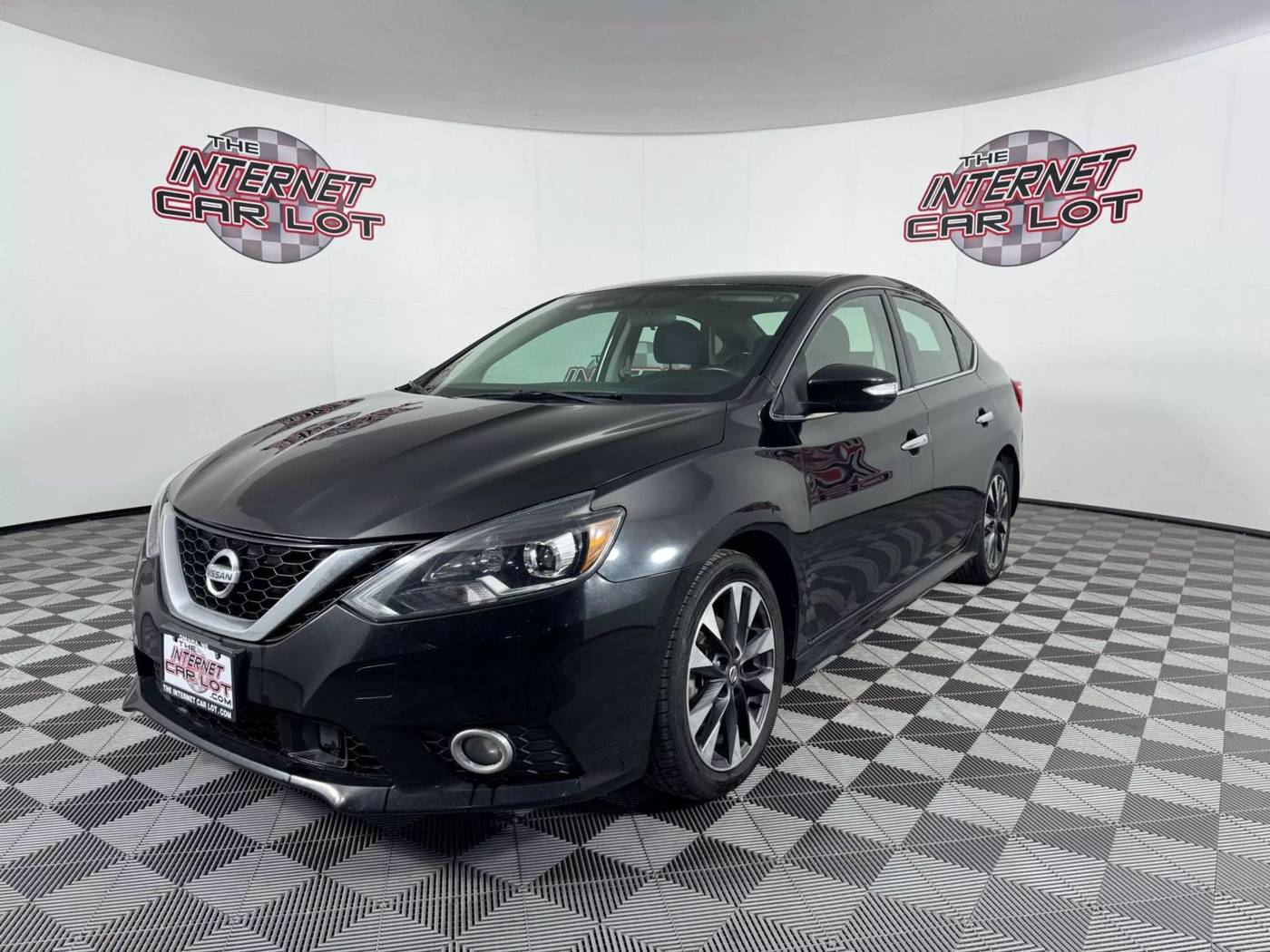 2019 Nissan Sentra SR — Sedan — 86,875 mi — Council Bluffs, IA