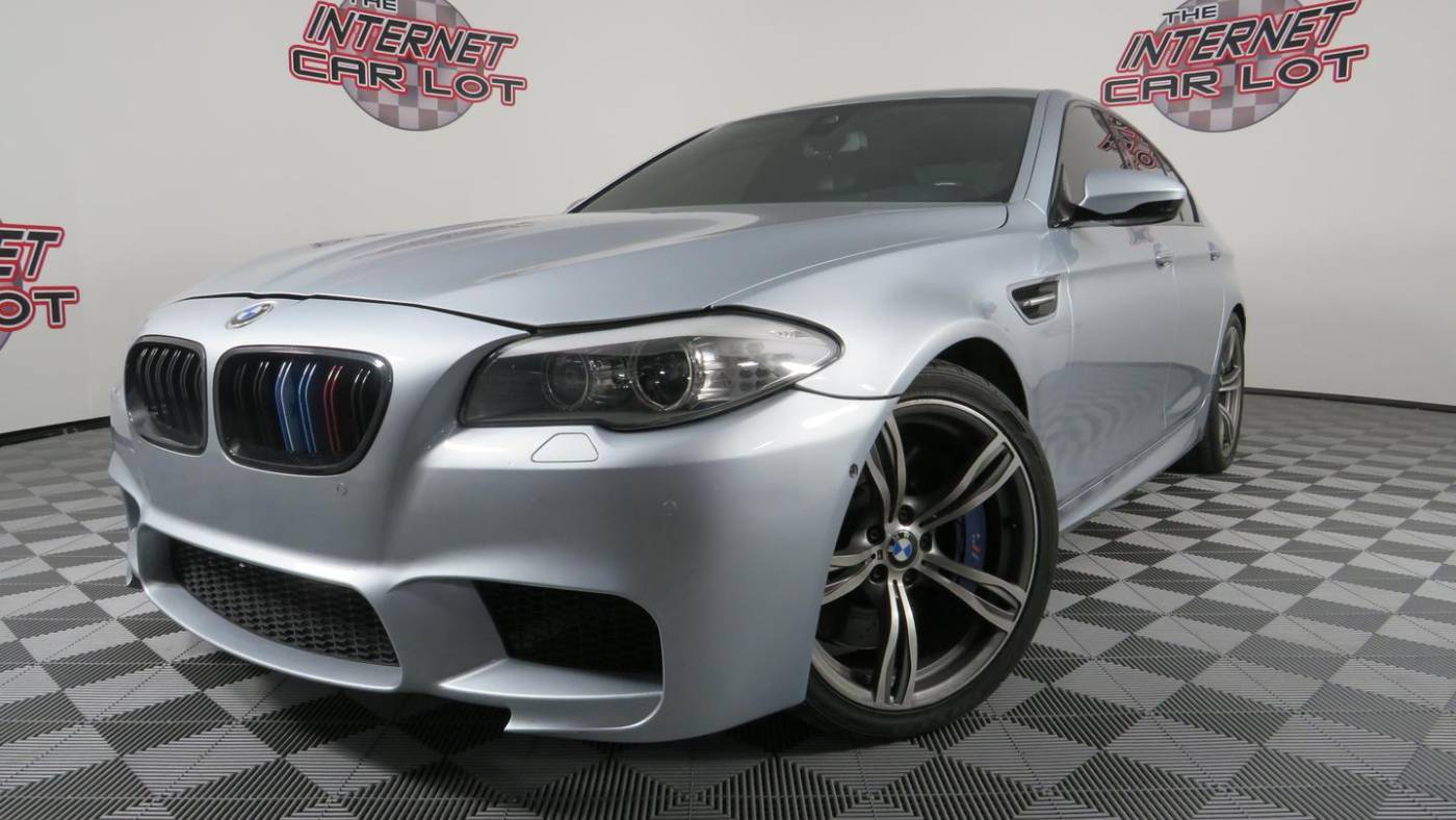 2013 BMW M5 Standard — Sedan — 68,627 mi — Council Bluffs, IA