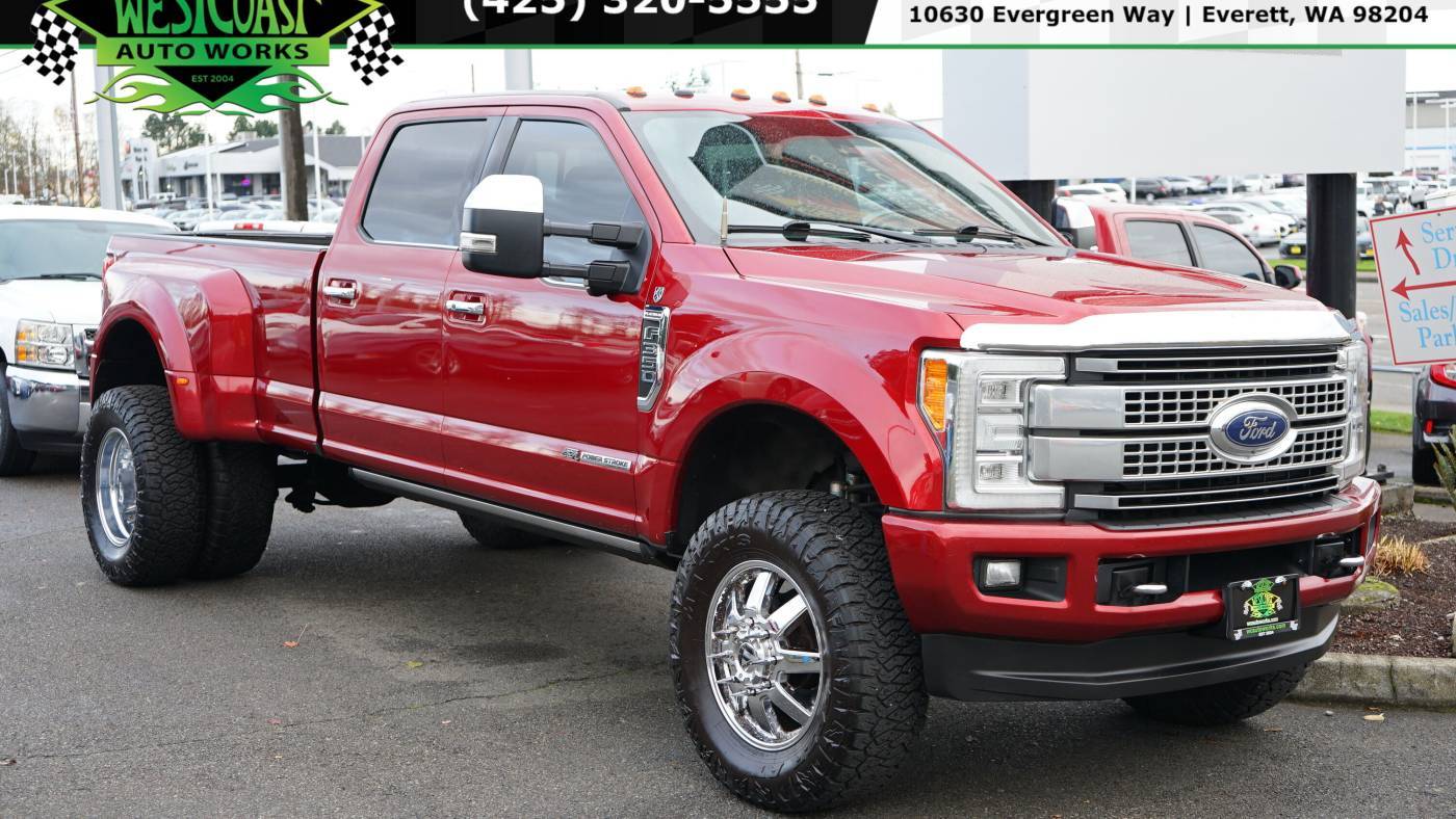 2018 Ford Super Duty F-350 Platinum — Pickup Truck — 138,440 mi — Everett, WA