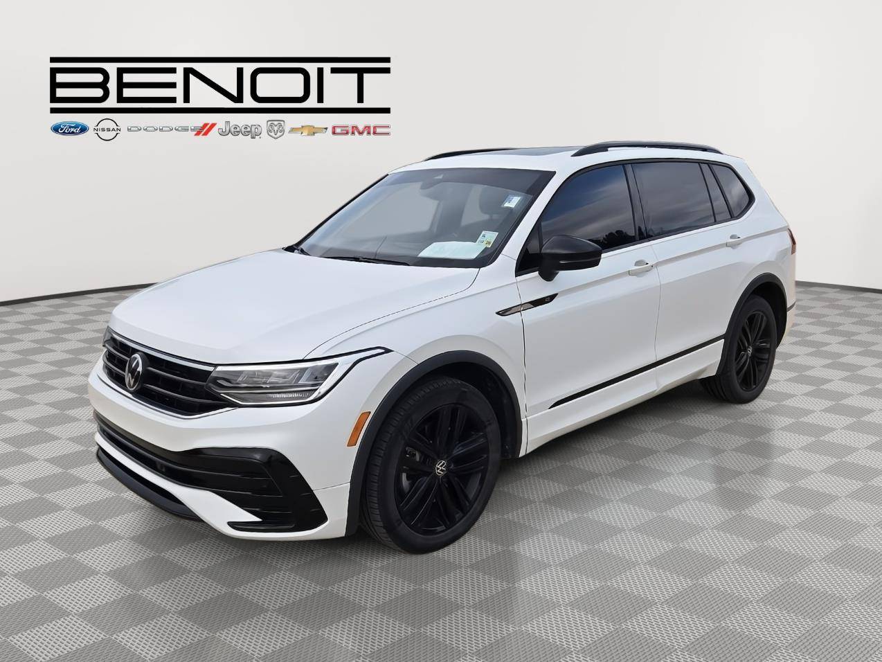 2022 Volkswagen Tiguan SE R-Line Black — SUV — 55,675 mi — DeRidder, LA