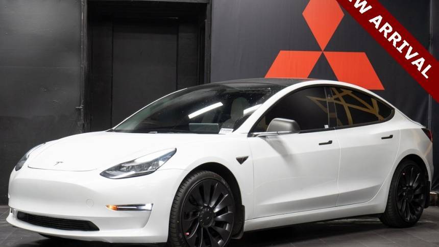 2019 Tesla Model 3 Standard Range Plus — Sedan — 75,064 mi — Redondo Beach, CA