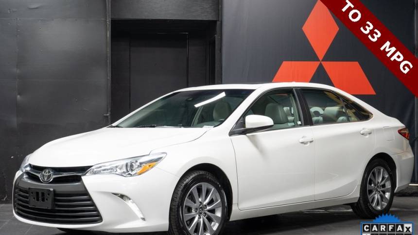 2017 Toyota Camry XLE — Sedan — 57,495 mi — Redondo Beach, CA