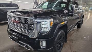 2023 GMC Sierra 2500HD Denali — Pickup Truck — 22,333 mi — Huntley, IL