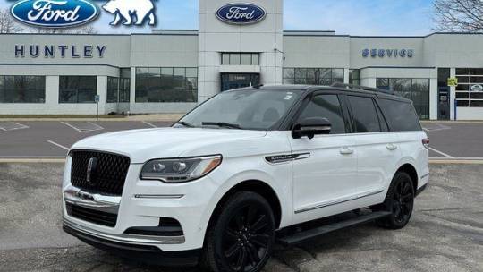 2023 Lincoln Navigator Black Label — SUV — 9,898 mi — Huntley, IL