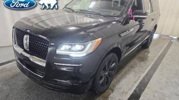 2023 Lincoln Navigator Reserve — SUV — 9,700 mi — Huntley, IL