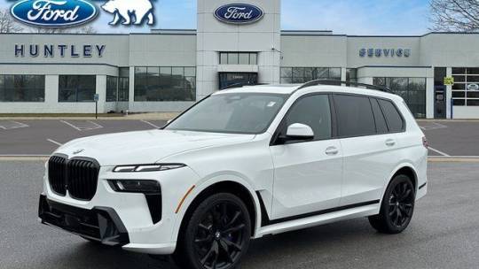 2023 BMW X7 40i — SUV — 9,377 mi — Huntley, IL