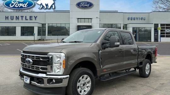 2023 Ford Super Duty F-250 XLT — Pickup Truck — 25,564 mi — Huntley, IL