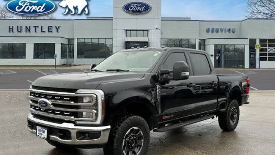 2024 Ford Super Duty F-250 LARIAT — Pickup Truck — 20,716 mi — Huntley, IL