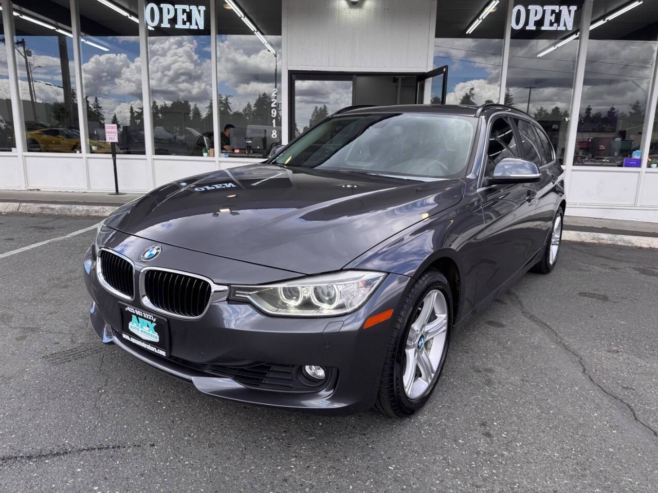 2015 BMW 3 Series 328i