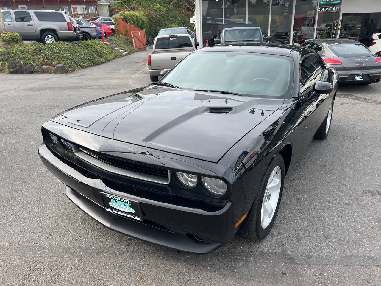 2014 Dodge Challenger SXT — Coupe — 140,355 mi — Edmonds, WA