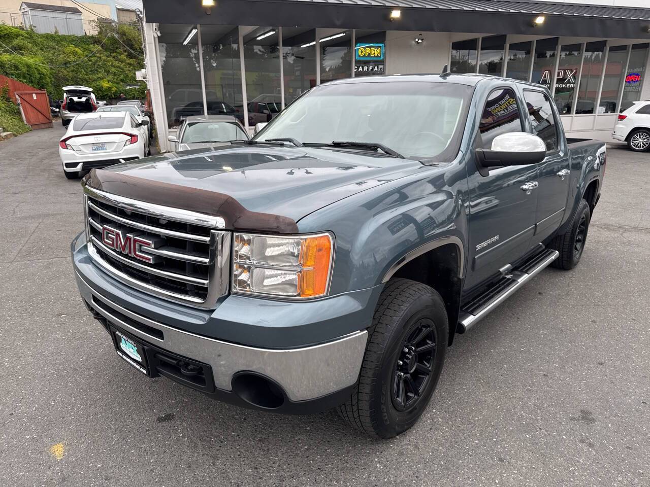 2012 GMC Sierra 1500 SLE — Pickup Truck — 137,990 mi — Edmonds, WA