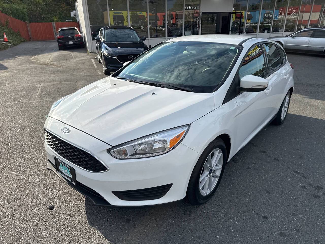 2017 Ford Focus SE — Hatchback — 74,859 mi — Edmonds, WA