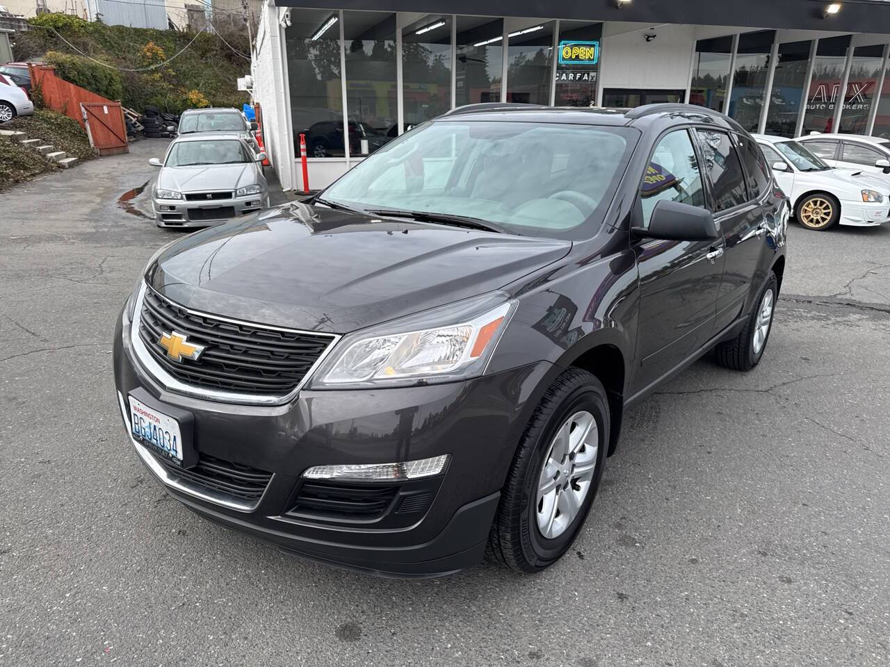 2017 Chevrolet Traverse LS — SUV — 141,543 mi — Edmonds, WA