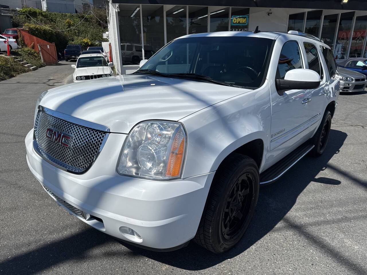 2008 GMC Yukon Denali — SUV — 153,080 mi — Edmonds, WA