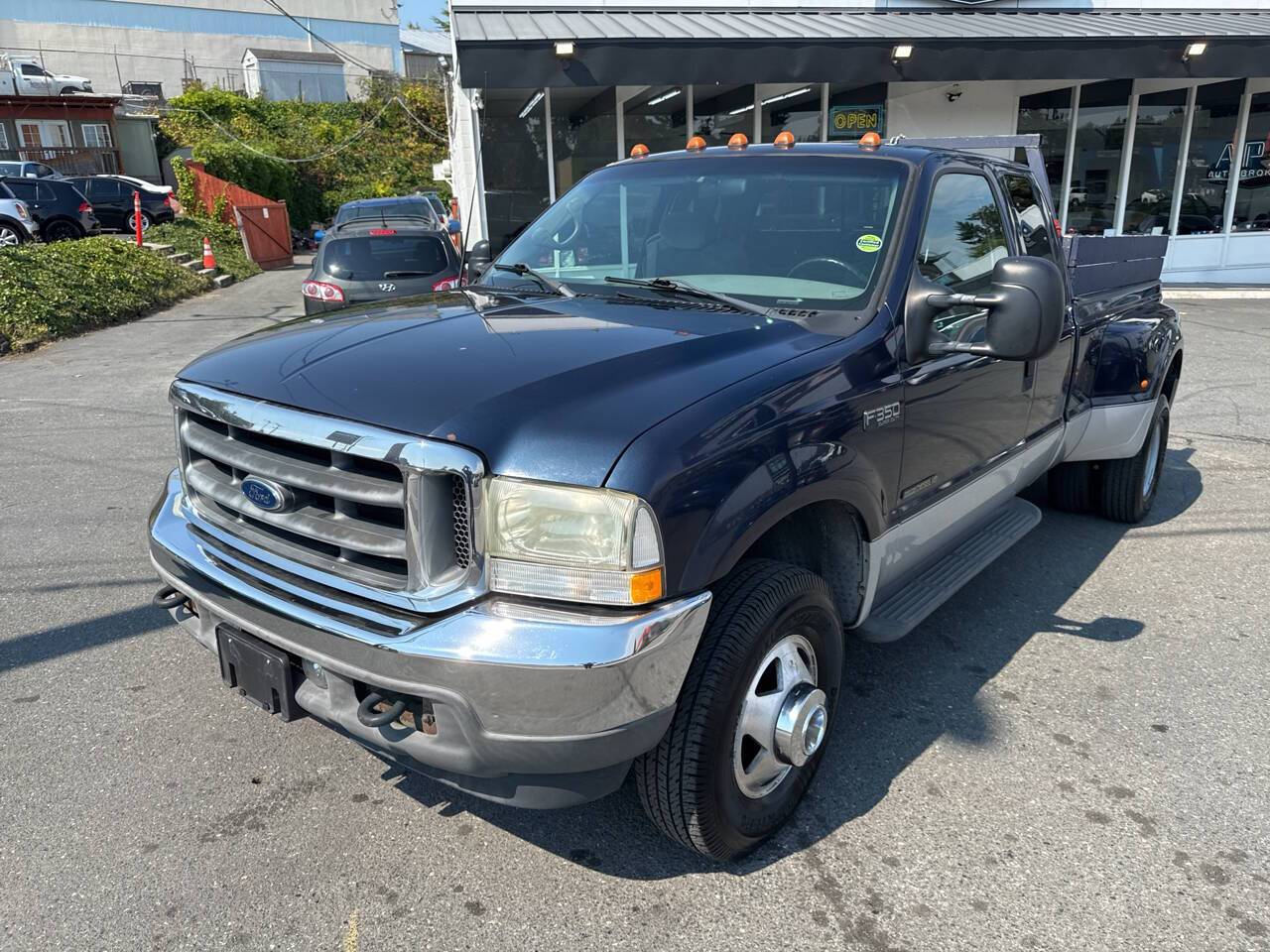 2002 Ford Super Duty F-350 XLT — Pickup Truck — 152,739 mi — Edmonds, WA