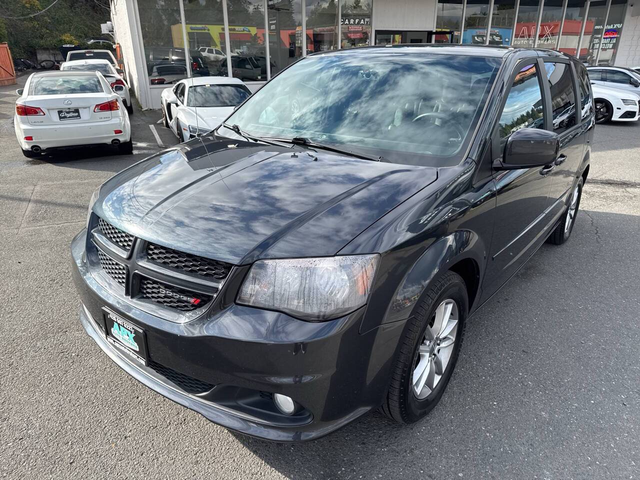 2014 Dodge Grand Caravan R/T — Minivan — 123,321 mi — Edmonds, WA