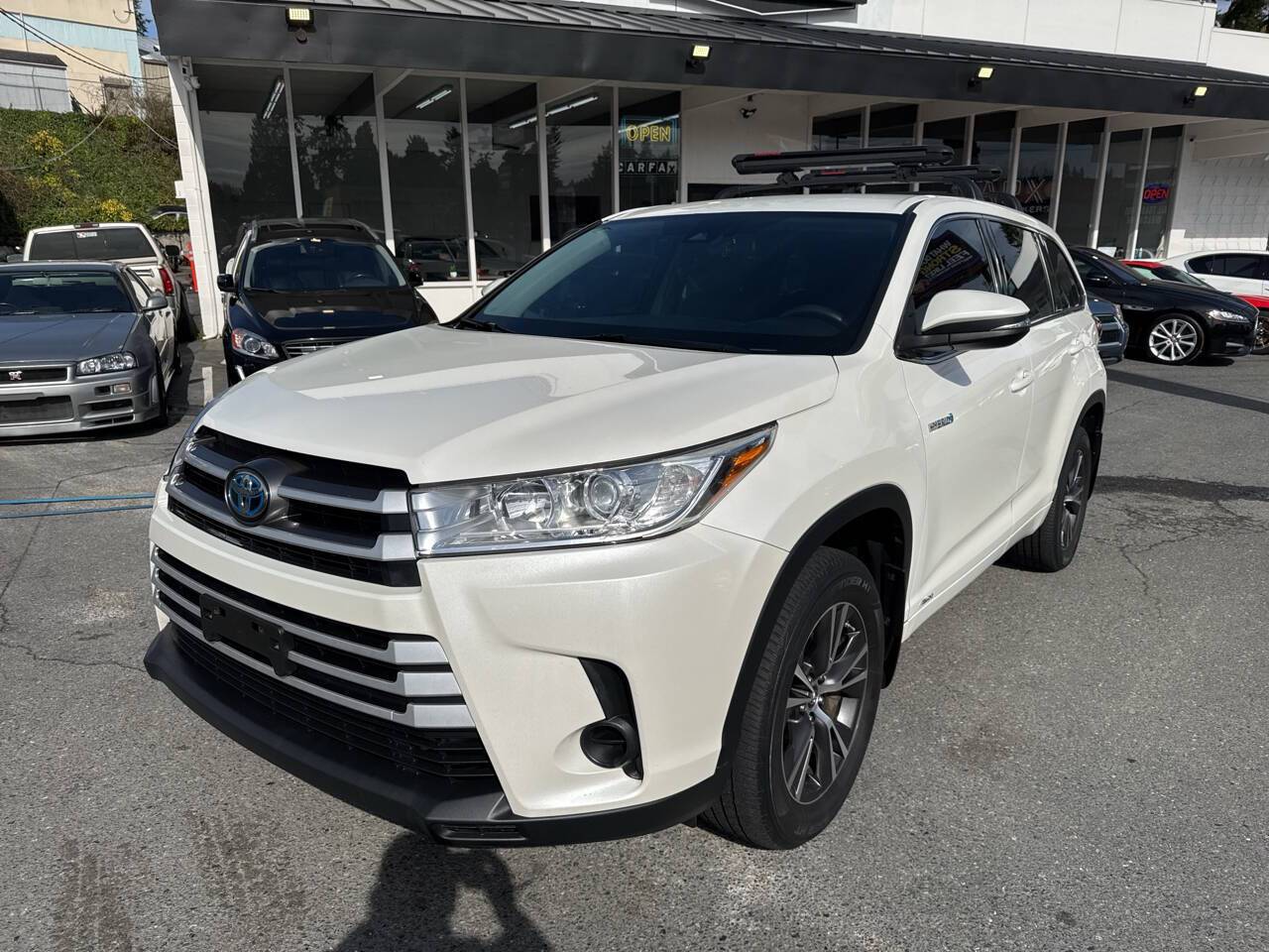 2017 Toyota Highlander Hybrid LE — SUV — 136,619 mi — Edmonds, WA