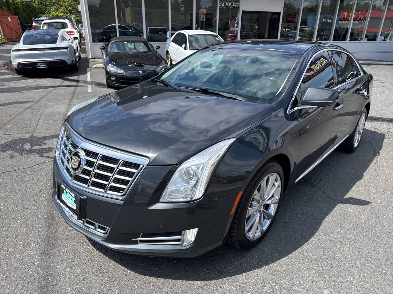 2013 Cadillac XTS Luxury — Sedan — 100,577 mi — Edmonds, WA