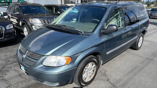 Cheap minivan for store sale