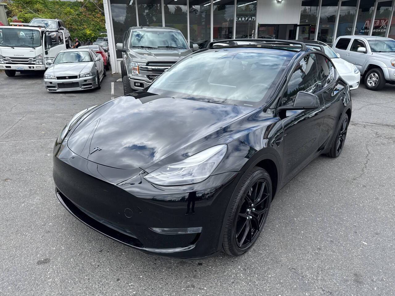 2023 Tesla Model Y Long Range — SUV — 22,438 mi — Edmonds, WA