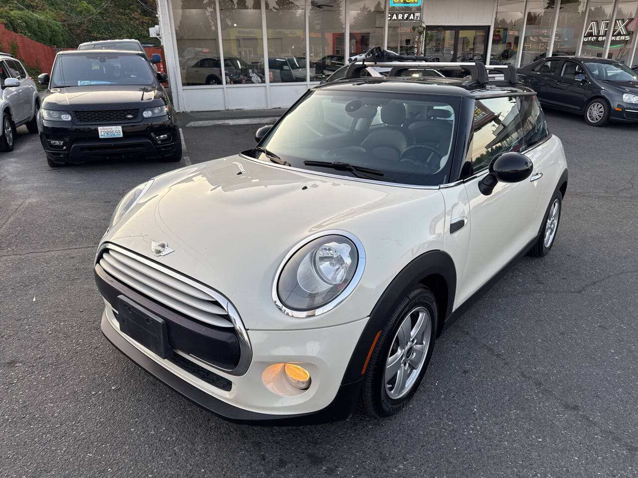 2015 MINI Hardtop Cooper — Hatchback — 137,828 mi — Edmonds, WA