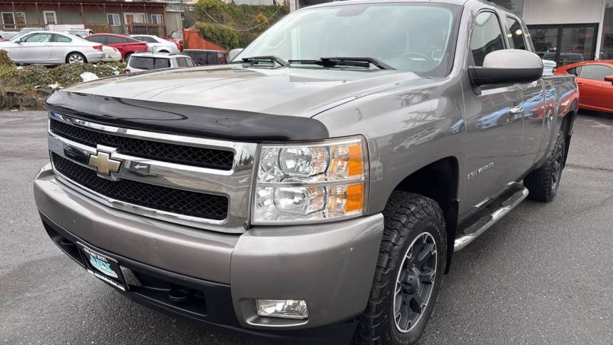 2007 Chevrolet Silverado 1500 LTZ — Pickup Truck — 131,896 mi — Edmonds, WA