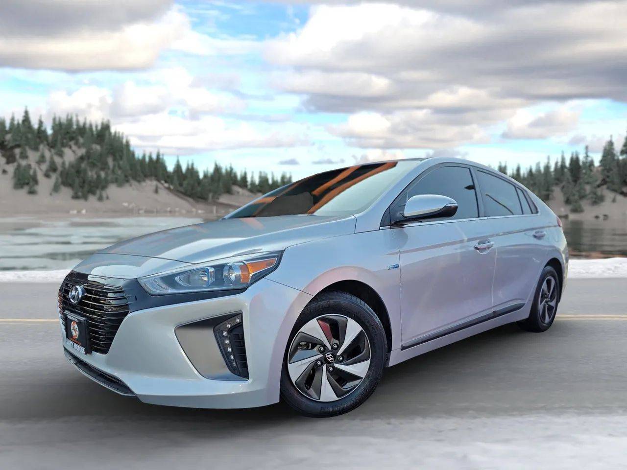 2018 Hyundai Ioniq Hybrid SEL — Hatchback — 76,432 mi — Tacoma, WA