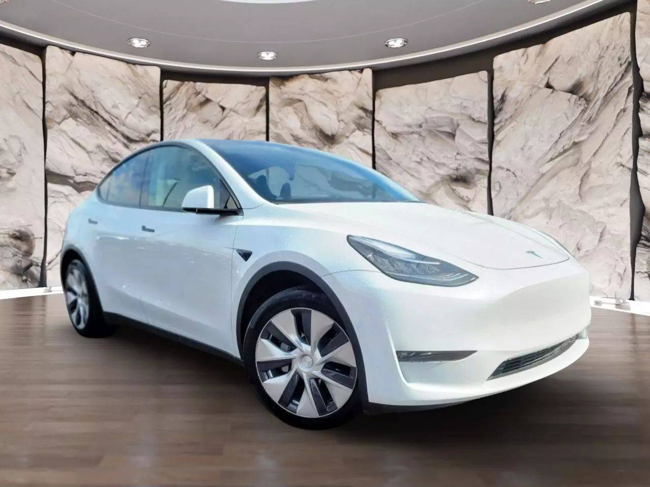 2021 Tesla Model Y Long Range — SUV — 32,560 mi — Tacoma, WA