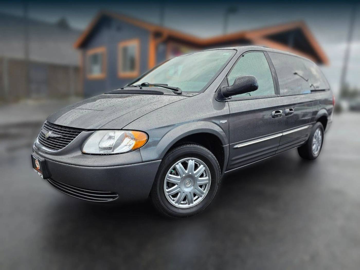 2004 Chrysler Town & Country Touring — Minivan — 114,760 mi — Tacoma, WA