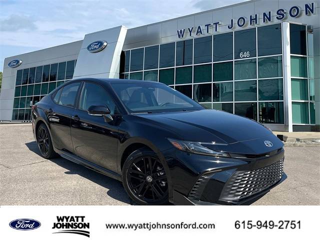2025 Toyota Camry SE — Sedan — 4,673 mi — Nashville, TN