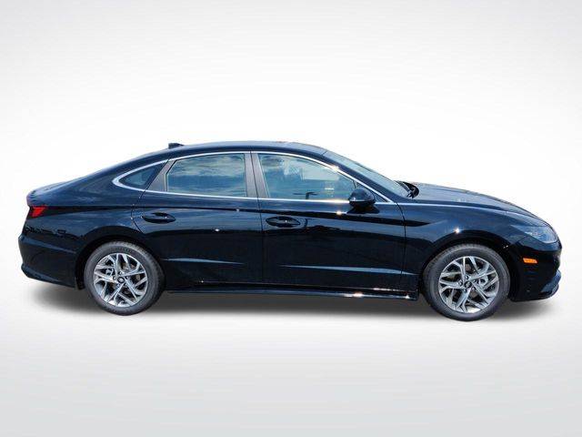 2023 Hyundai Sonata SEL — Sedan — 22,465 mi — Clarksville, TN