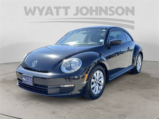 2014 Volkswagen Beetle 1.8T Entry — Hatchback — 128,941 mi — Clarksville, TN