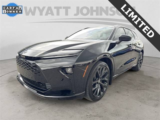 2025 Toyota Crown Signia Limited — SUV — 5,303 mi — Clarksville, TN