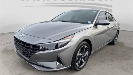 2023 Hyundai Elantra Limited — Sedan — 18,287 mi — Clarksville, TN