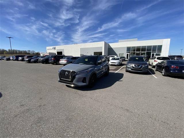 2021 Nissan Kicks SR — SUV — 5,422 mi — Clarksville, TN