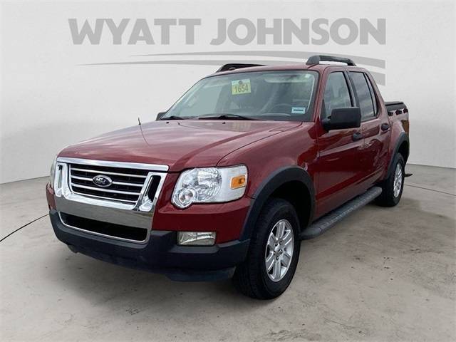 2010 Ford Explorer Sport Trac XLT — Pickup Truck — 155,607 mi — Clarksville, TN