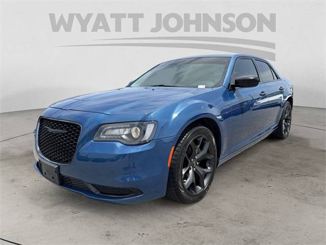2021 Chrysler 300 Touring — Sedan — 42,876 mi — Clarksville, TN
