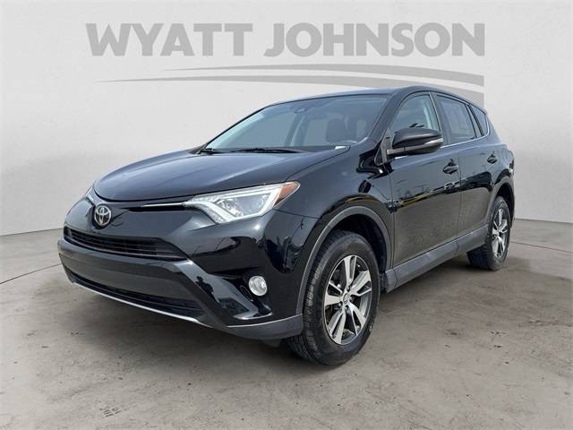 2018 Toyota RAV4 XLE — SUV — 88,000 mi — Clarksville, TN