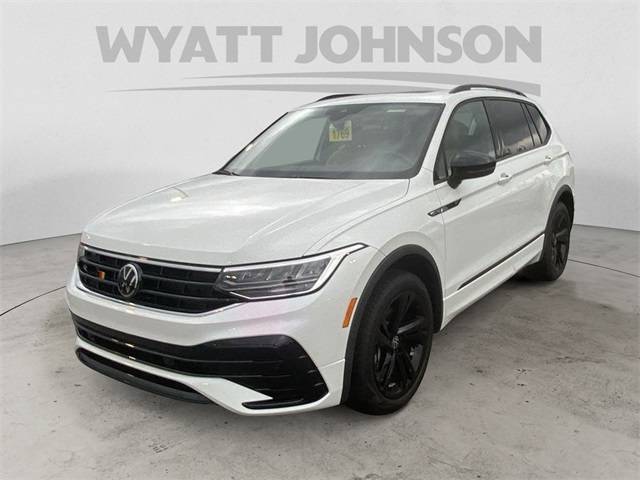 2024 Volkswagen Tiguan SE R-Line Black — SUV — 9,401 mi — Clarksville, TN
