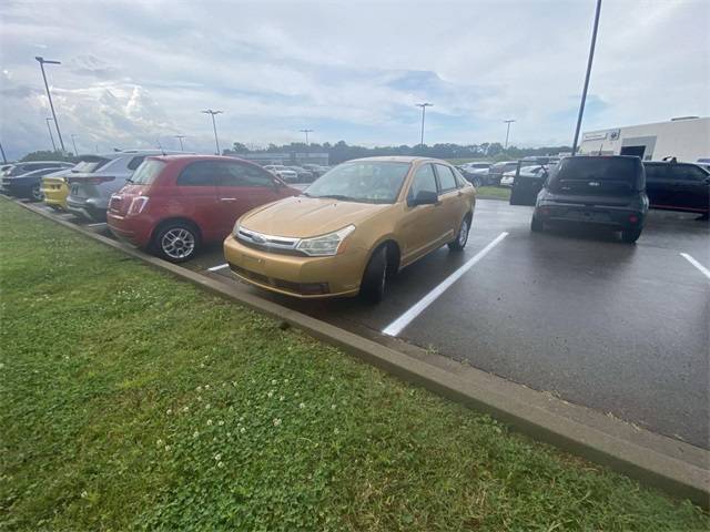 2009 Ford Focus SE — Sedan — 119,670 mi — Clarksville, TN