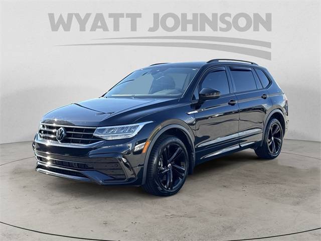 2023 Volkswagen Tiguan SE R-Line Black — SUV — 40,682 mi — Clarksville, TN